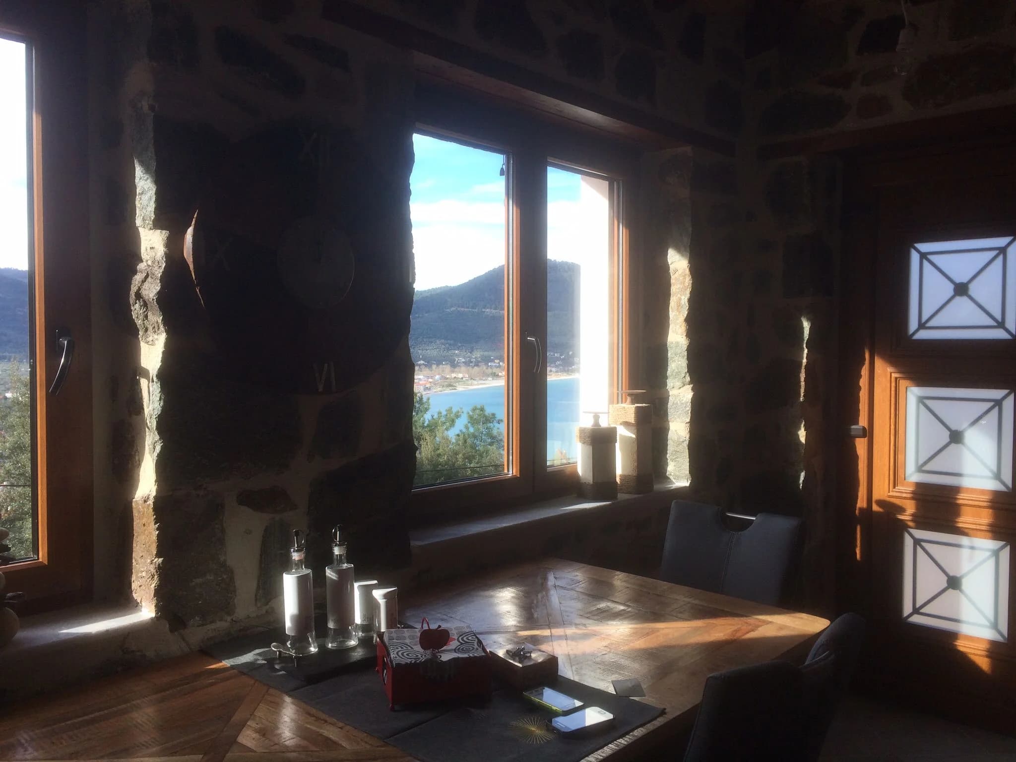 Gallery image 18 for Stone Houses 1