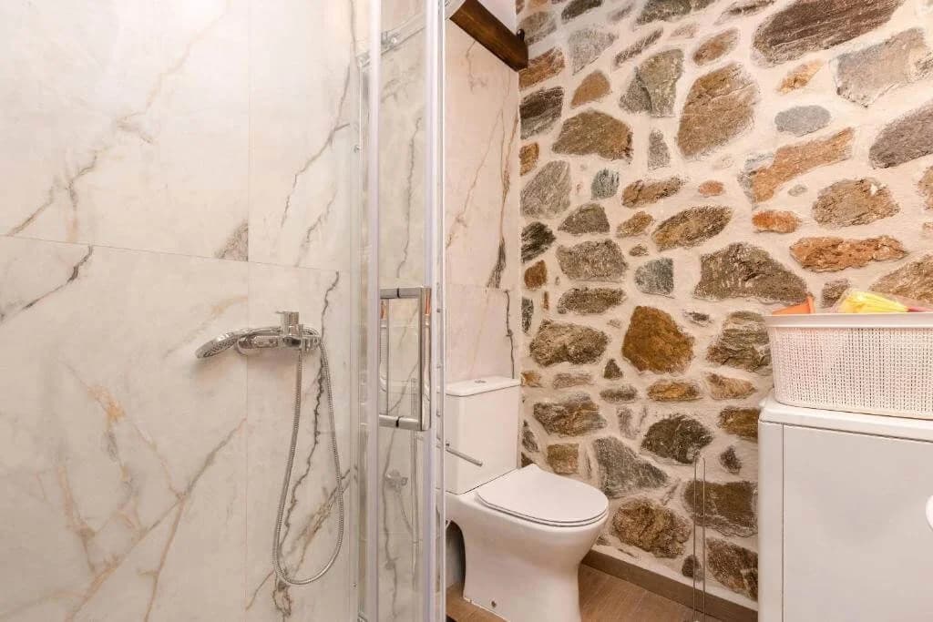 Gallery image 14 for Stone Houses 2